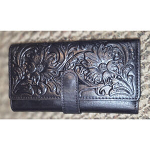 Patricia Nash Annesley Embossed Black Leather Wallet Wristlet Clutch Purse Boho